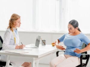 nutritionist talking with patient to illustrate discussing results of semaglutide for weight loss